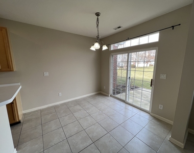 4088 Weston Pointe Drive - Photo Thumbnail 5