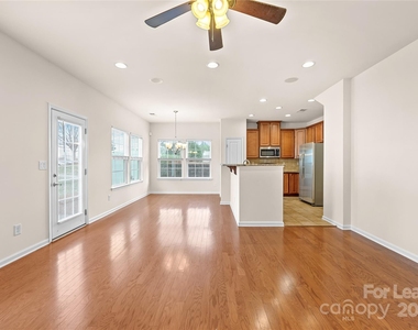 12022 Elizabeth Madison Court - Photo Thumbnail 4