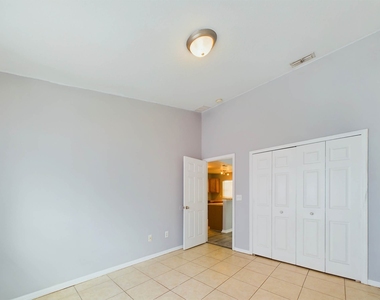 8507 Plumeria Ave - Photo Thumbnail 20