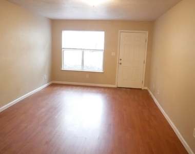 1548 Blountstown Street - Photo Thumbnail 1