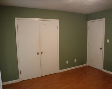 1548 Blountstown Street - Photo Thumbnail 7