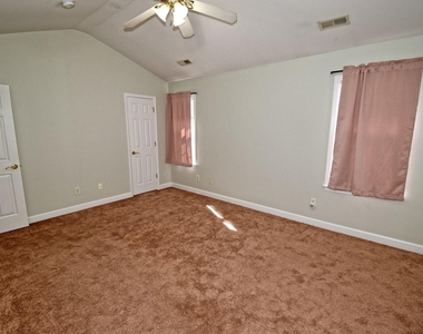 2245 Long Pine Lane - Photo Thumbnail 20