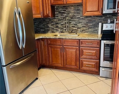 6602 Sw 19th Ct - Photo Thumbnail 3