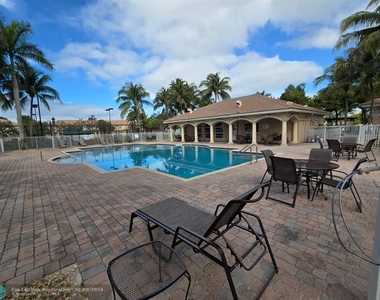 8531 Sw 25th Ct - Photo Thumbnail 12