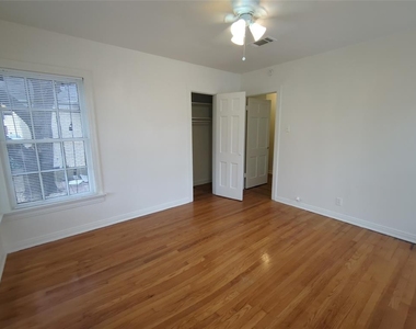 5457 Longview Street - Photo Thumbnail 14