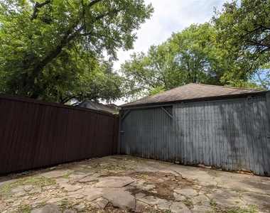 5457 Longview Street - Photo Thumbnail 2