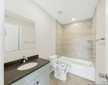 6914 Crestway Dr - Photo Thumbnail 16