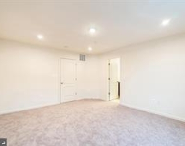 4410 Charles Vaughan Ct - Photo Thumbnail 13