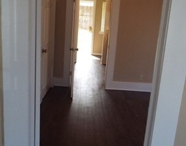 514 E Ashby Pl - Photo Thumbnail 14