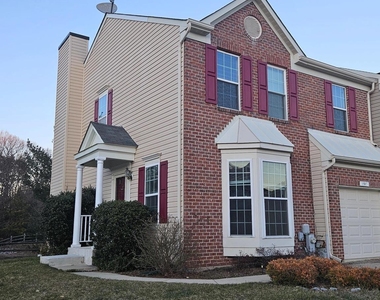 232 Eisenhower Court - Photo Thumbnail 1