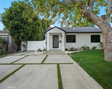 5865 Tobias Avenue - Photo Thumbnail 0