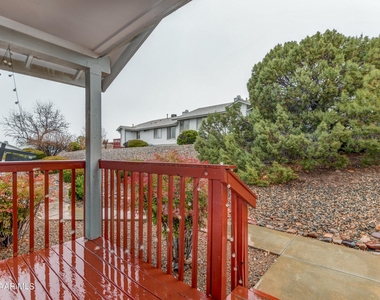 3160 Cascades Drive - Photo Thumbnail 3