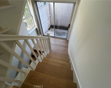 22483 Kent Avenue - Photo Thumbnail 28