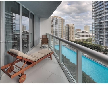 475 Brickell Ave - Photo Thumbnail 19