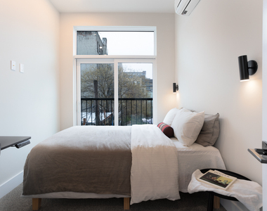 763 Park ave - Photo Thumbnail 9
