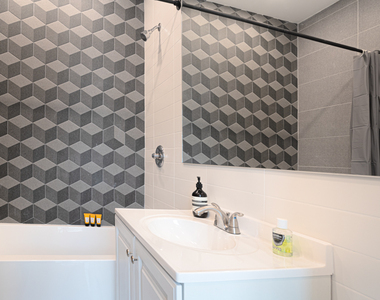763 Park ave - Photo Thumbnail 3