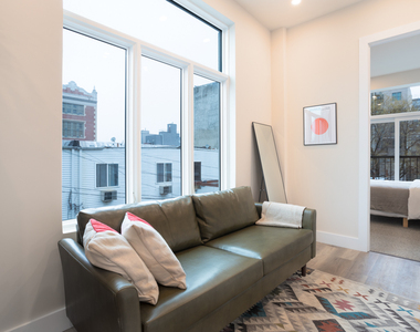 763 Park ave - Photo Thumbnail 15