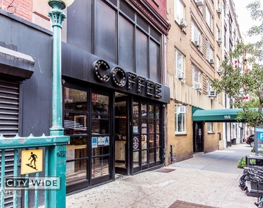 224 East 70th Street - Photo Thumbnail 7