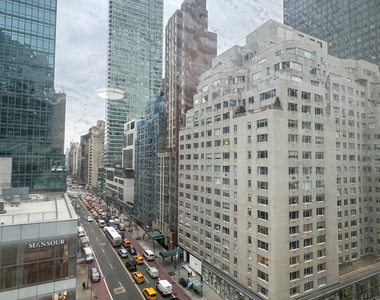 157 East 57th Street - Photo Thumbnail 8