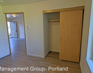 1765 Sw Tamarack St. - Photo Thumbnail 29