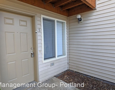 1765 Sw Tamarack St. - Photo Thumbnail 9