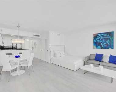 2501 S Ocean Dr - Photo Thumbnail 5