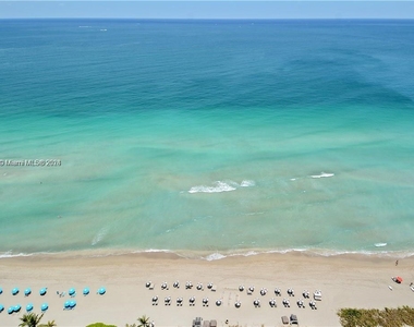 2711 S Ocean Dr - Photo Thumbnail 13