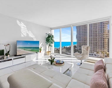 10275 Collins Ave - Photo Thumbnail 0