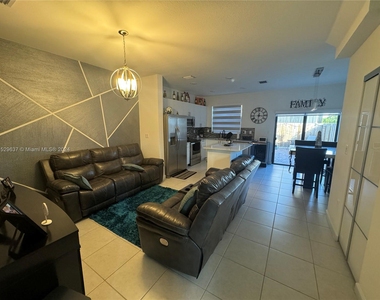 24663 Sw 118th Pl - Photo Thumbnail 11