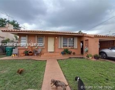 3110 Sw 23rd Ter - Photo Thumbnail 0