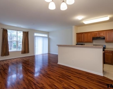 230 Lone Star Way - Photo Thumbnail 2