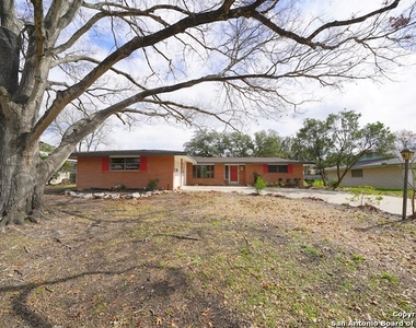 5614 Cleardrift Dr - Photo Thumbnail 1