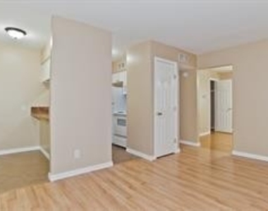 5508 Tremont Street - Photo Thumbnail 5