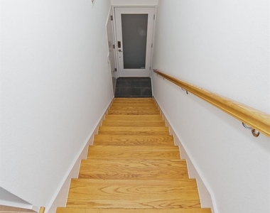 5807 Hudson Street - Photo Thumbnail 2