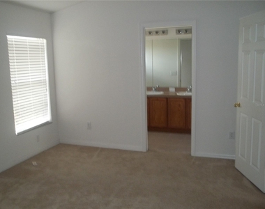 9608 Carlsdale Drive - Photo Thumbnail 24