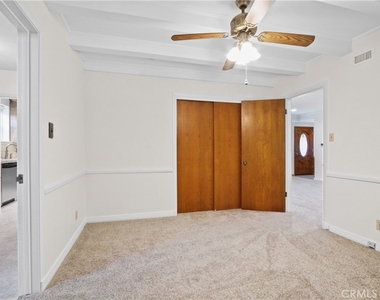 15940 Bluefield Avenue - Photo Thumbnail 9