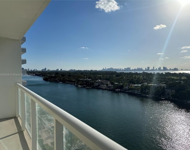 5750 Collins Ave - Photo Thumbnail 4