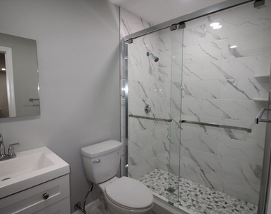 135 Granite Avenue - Photo Thumbnail 7