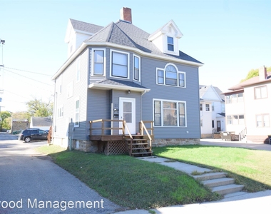 315 East Cherry Street - Photo Thumbnail 12