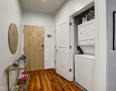 2958 Syracuse St 212 - Photo Thumbnail 2