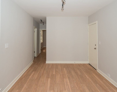 511 W. Belmont, Unit C24 - Photo Thumbnail 6