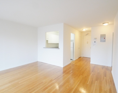 245 East 84th Street - Photo Thumbnail 5
