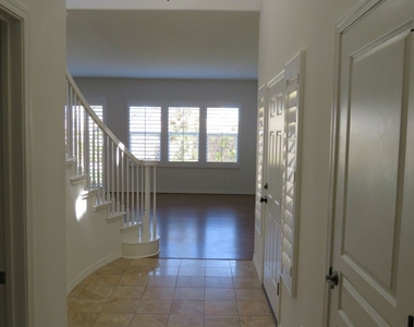 2662 Niverth Place - Photo Thumbnail 10