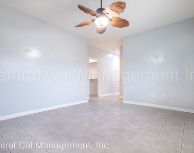 2604 Lacorte Pl - Photo Thumbnail 12