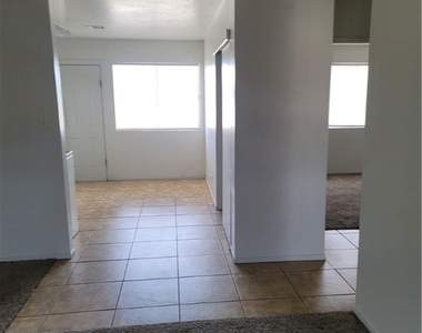 410 N Moapa Valley Boulevard - Photo Thumbnail 22