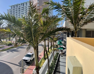 2924 Collins Ave - Photo Thumbnail 20