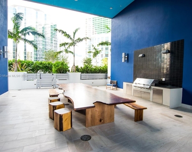 1300 Brickell Bay Dr - Photo Thumbnail 34