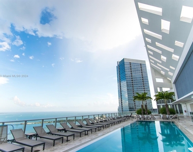 1300 Brickell Bay Dr - Photo Thumbnail 36