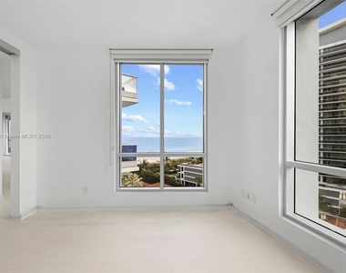 5959 Collins Ave - Photo Thumbnail 25