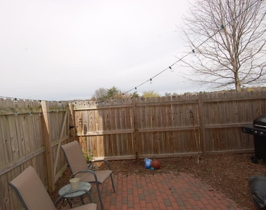 1501 Yarborough Park Drive - Photo Thumbnail 15